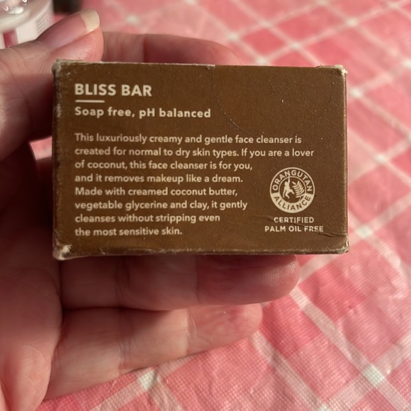 🎈SALE🎈🎀#29.MAKEUP BUNDLE🎀 - Picture 7 of 8